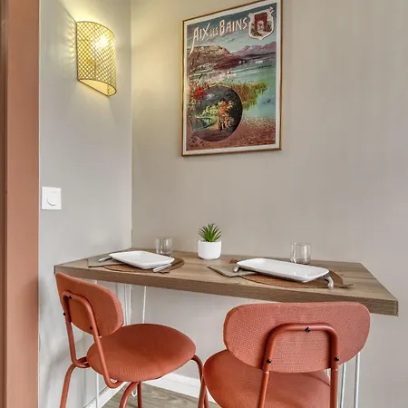 Lägenhet Victoria Spa, Au Coeur Du Centre-ville Hammam -wifi -grand Lit Double Queen Size 160x200cm