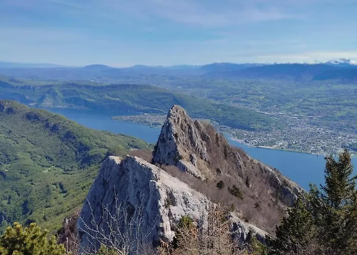 Apartamento Victoria Spa, Au Coeur Du Centre-ville Hammam -wifi -grand Lit Double Queen Size 160x200cm Aix-les-Bains