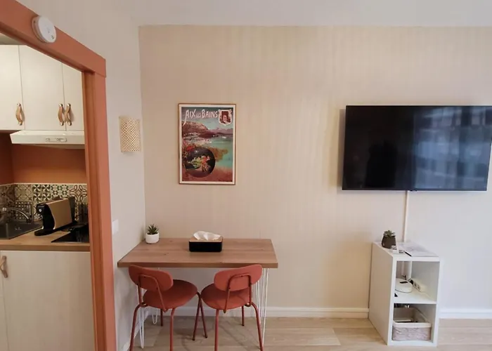 Victoria Spa, Au Coeur Du Centre-ville Hammam -wifi -grand Lit Double Queen Size 160x200cm *