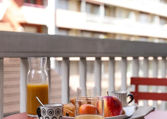 Victoria Spa, Au Coeur Du Centre-ville Hammam -wifi -grand Lit Double Queen Size 160x200cm Appartamento *