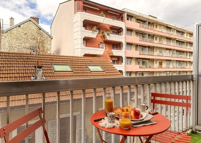 Victoria Spa, Au Coeur Du Centre-ville Hammam -wifi -grand Lit Double Queen Size 160x200cm *