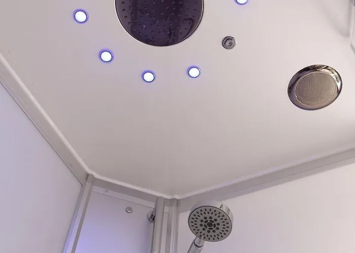 Apartamento Victoria Spa, Au Coeur Du Centre-ville Hammam -wifi -grand Lit Double Queen Size 160x200cm