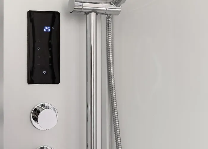 Appartamento Victoria Spa, Au Coeur Du Centre-ville Hammam -wifi -grand Lit Double Queen Size 160x200cm *